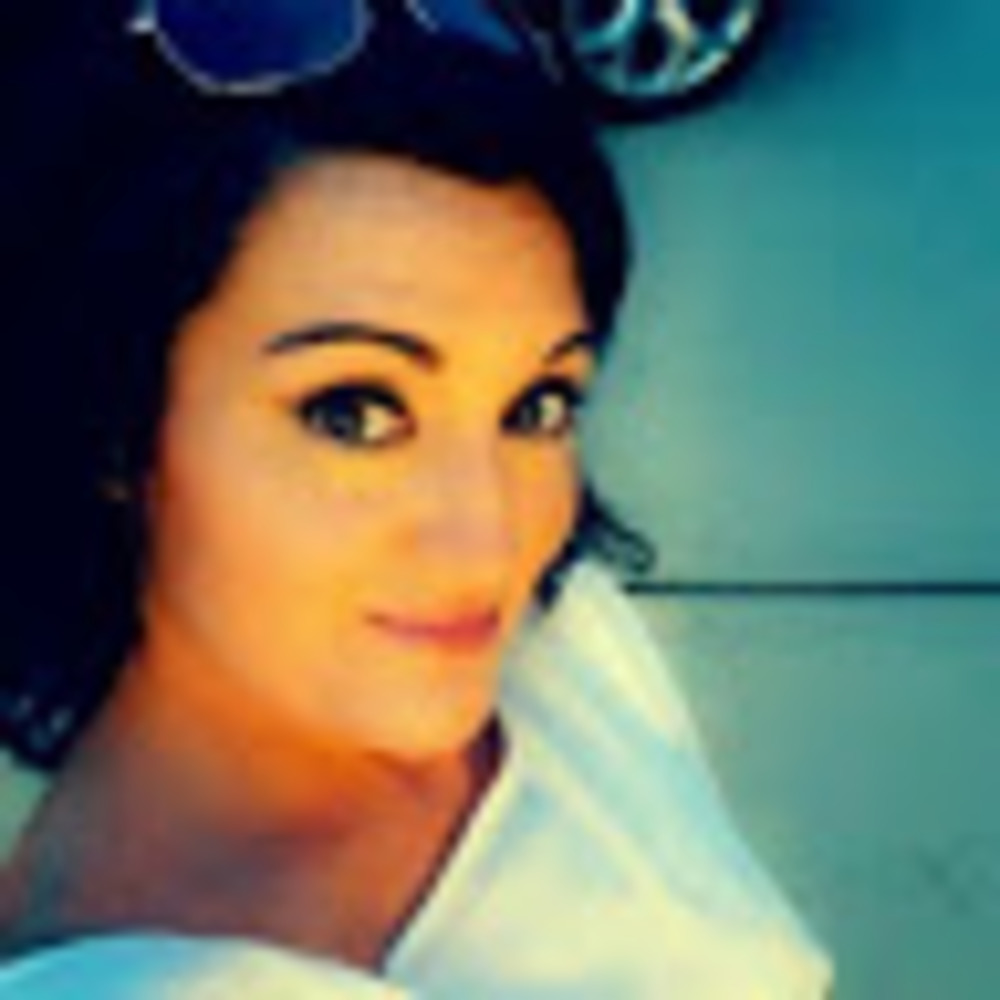 Meet your Posher, Leslie